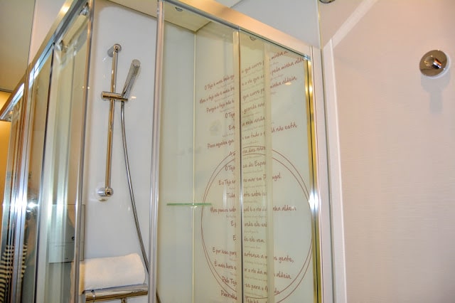 My_Story_Hotel_Ouro_Lisbon_Portugal_Bathroom