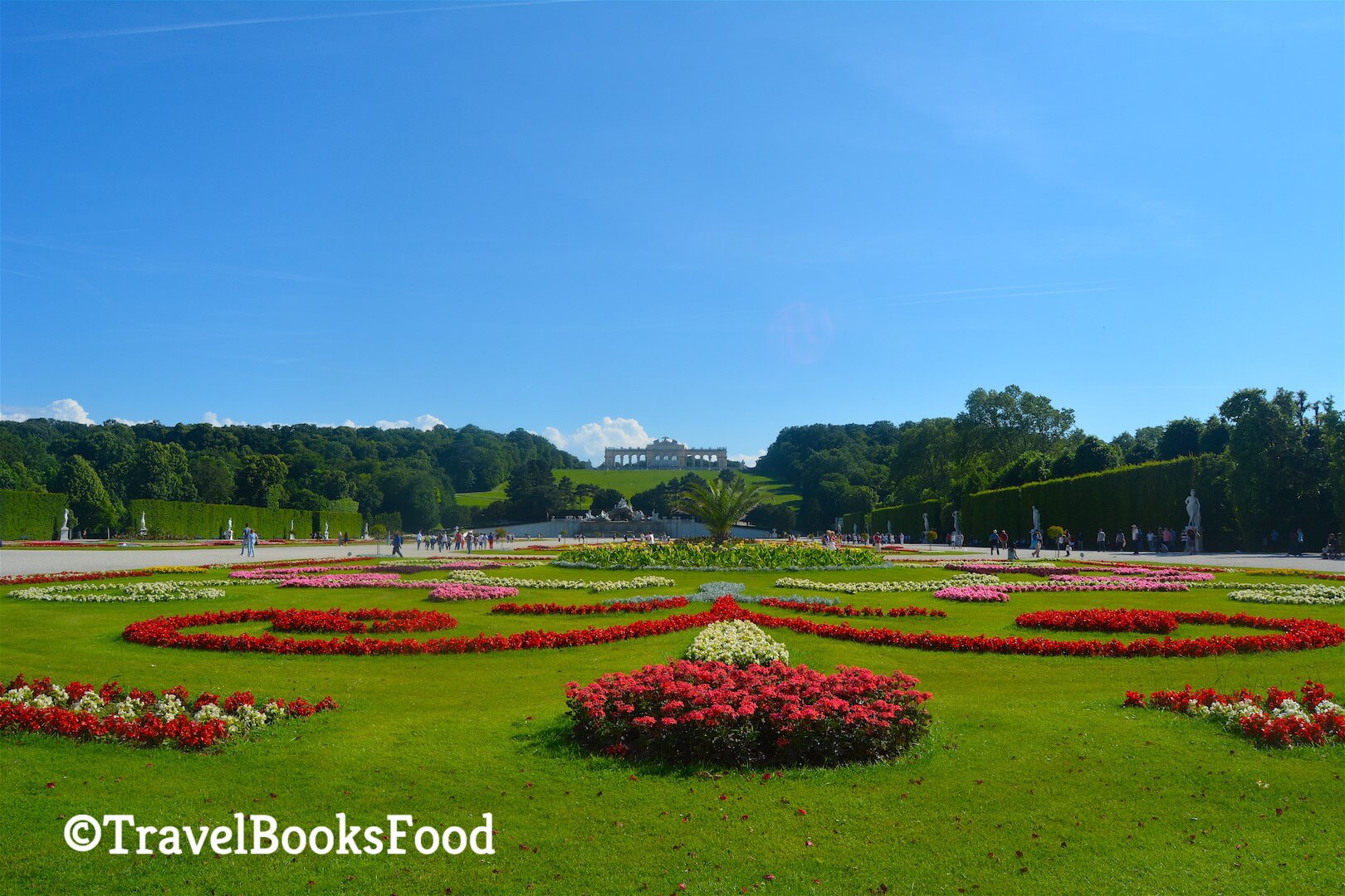 This is the photo of the Gloriette behind the Schonbunns Palace inVienna