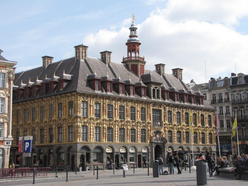 A big building in a square
