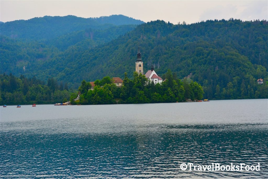 Travel Bloggers Pick Their Choice Of Best Europe Day Trips For Your Eurotrip itinerary