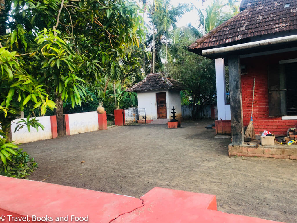 A house in Kerala with wooden tiles